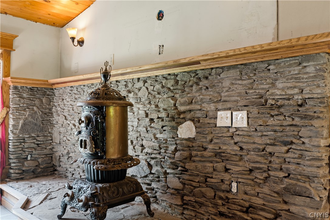 8997 Plank Road Trenton, NY 13438 - Photo 13 of 44