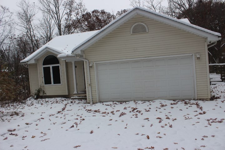 7359 East River Road Flushing, MI 48433 - Photo 14 of 16