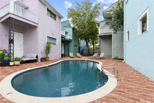 $275,000 | 1103 Austerlitz Street, Unit 1103, New Orleans, LA 70115