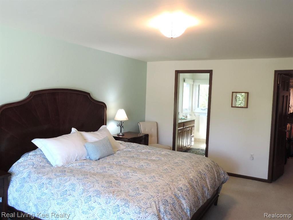 1885 Snowden Court Rochester Hills, MI 48306 - Photo 27 of 47