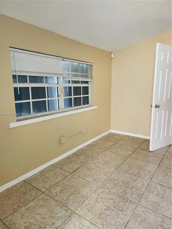 $3,275 | 1030 Northwest 48th Street, Miami, FL 33127