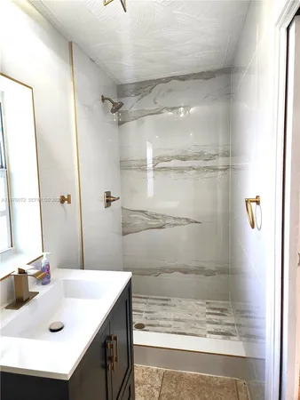 $3,275 | 1030 Northwest 48th Street, Miami, FL 33127