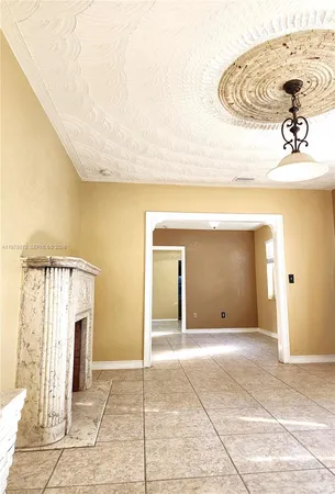$3,275 | 1030 Northwest 48th Street, Miami, FL 33127