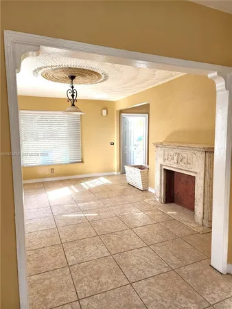 $3,275 | 1030 Northwest 48th Street, Miami, FL 33127