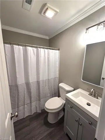 $249,900 | 113 Ravenwood Court, King, NC 27021