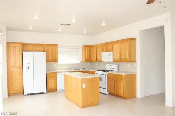 $2,195 | 4020 Clove Hitch Street, North Las Vegas, NV 89032