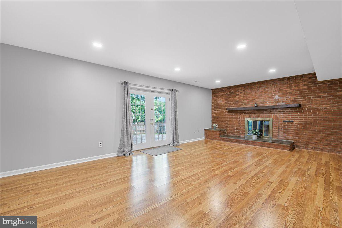 8403 Postoak Road Potomac, MD 20854 - Photo 7 of 45 Gallery Image 7