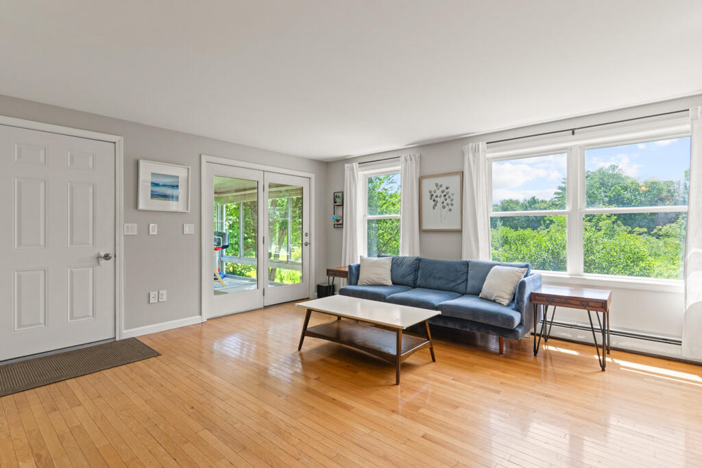 16 Beech Ridge Road Scarborough, ME 04074 - Photo 5 of 45 DSC06341