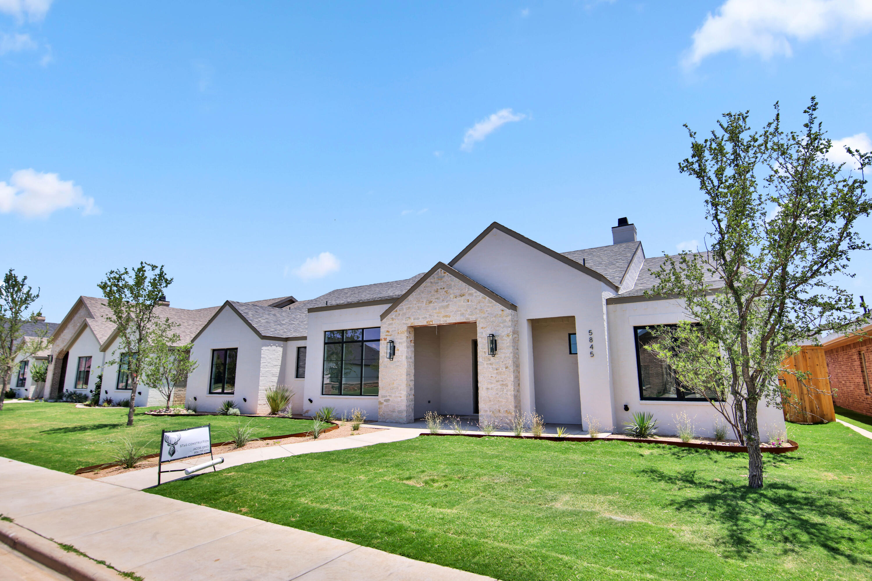 5845 111th Street Lubbock, TX 79424 - Photo 2 of 35 IMG_9296