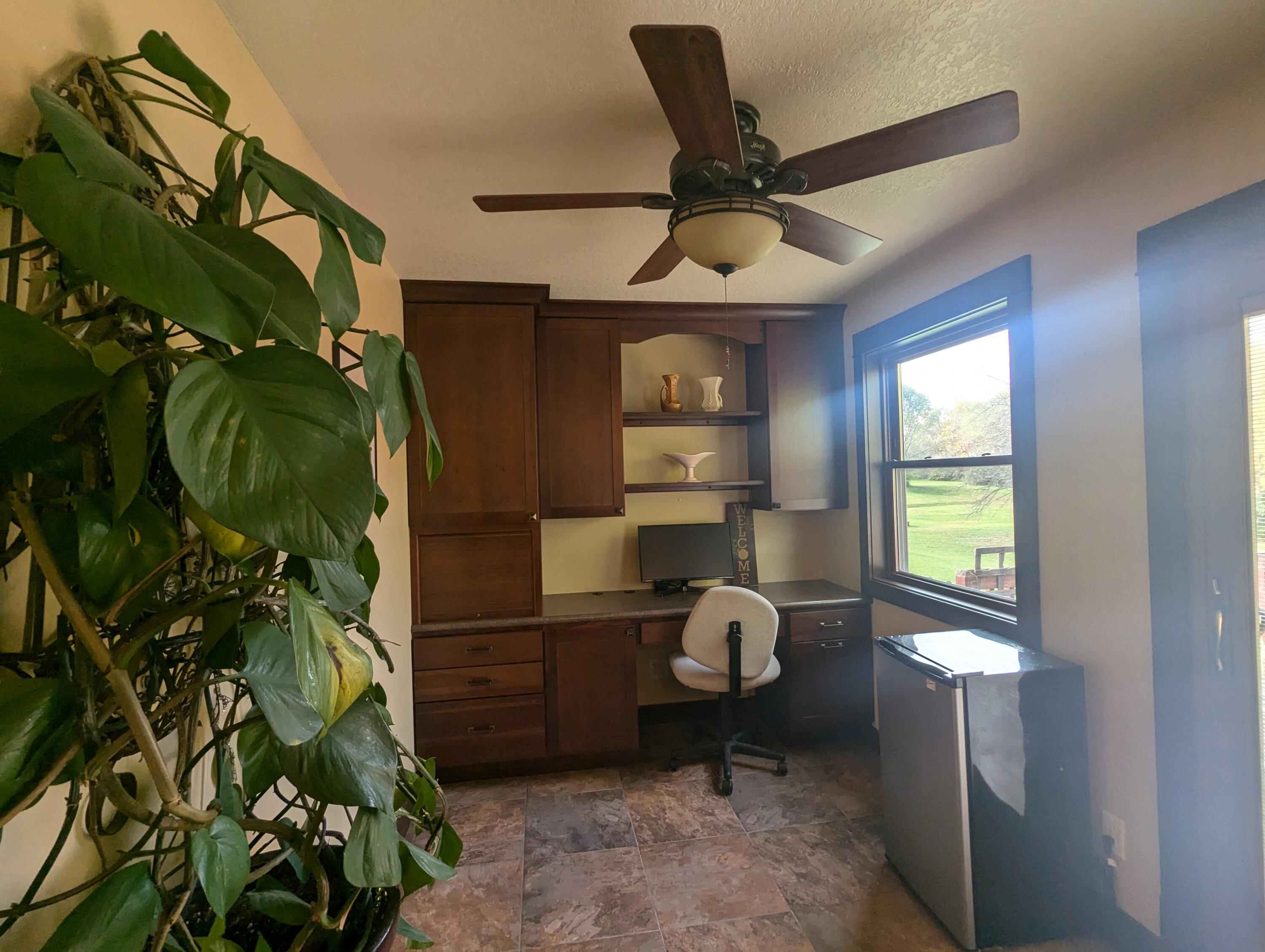 916 South Water Street Sparta, WI 54656 - Photo 15 of 31 PXL_20251023_160124789