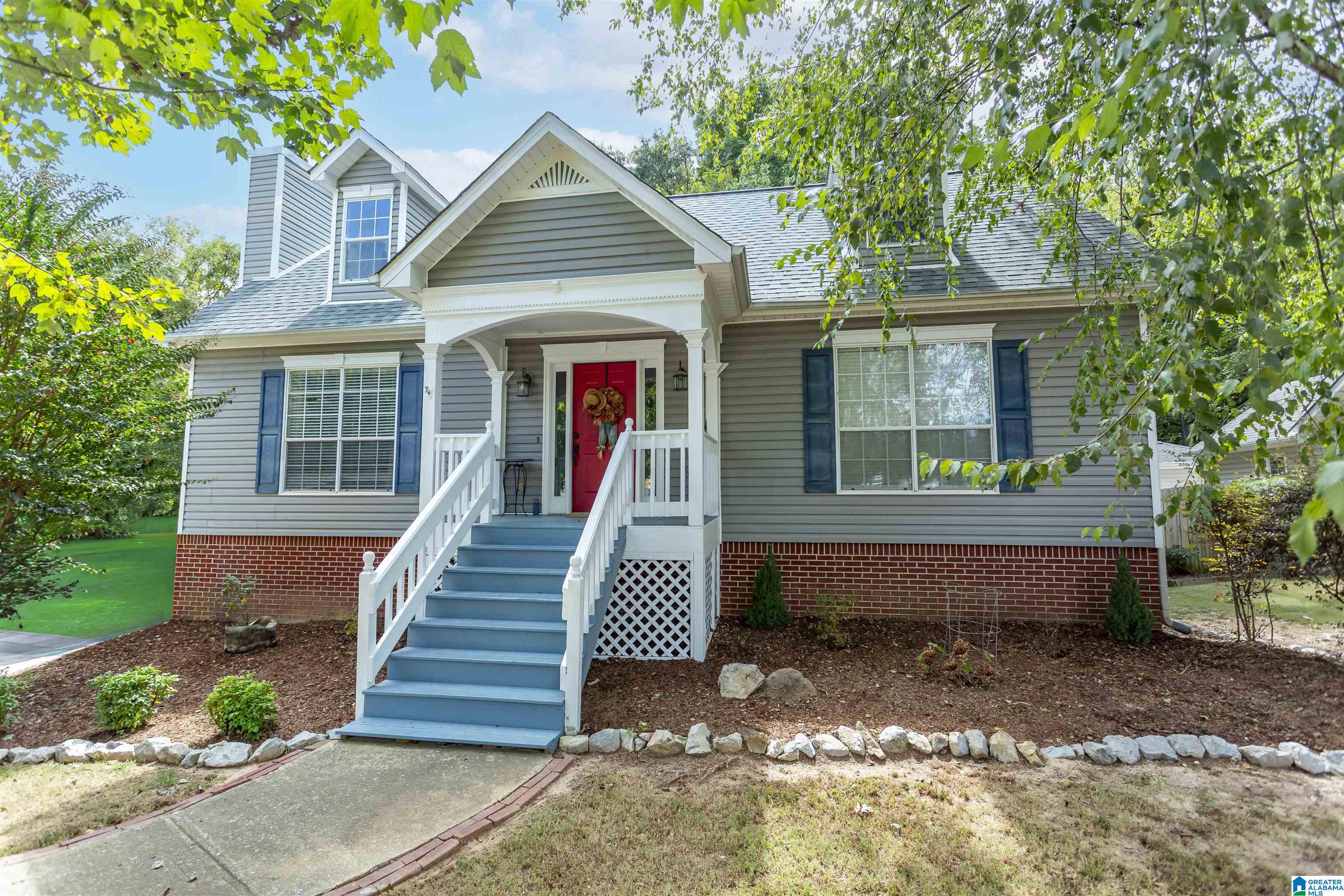 240 Greenfield Lane Alabaster, AL 35007 - Photo 3 of 59