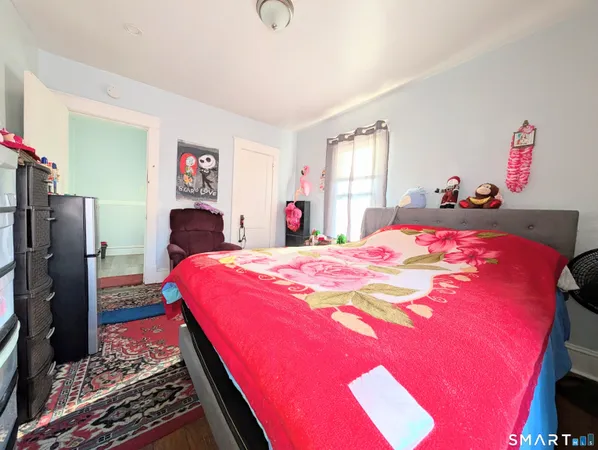 $369,000 | 905 Cooke Street, Waterbury, CT 06704