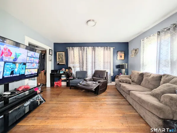 $369,000 | 905 Cooke Street, Waterbury, CT 06704