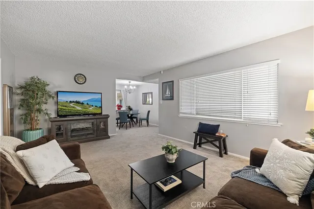 $865,000 | 6116 Fanwood Avenue, Lakewood, CA 90713