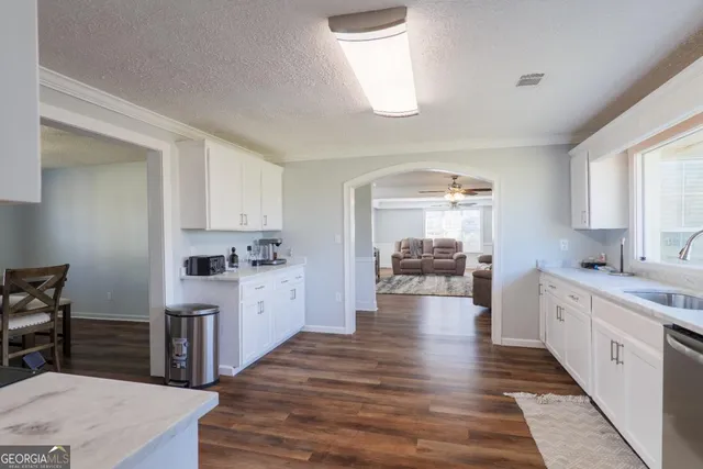 $299,900 | 3037 Lonnie Grimsley Road, Adel, GA 31620