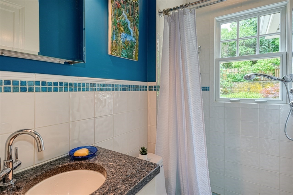 48 Elizabeth Road Belmont, MA 02478 - Photo 17 of 42 Gallery Image 17