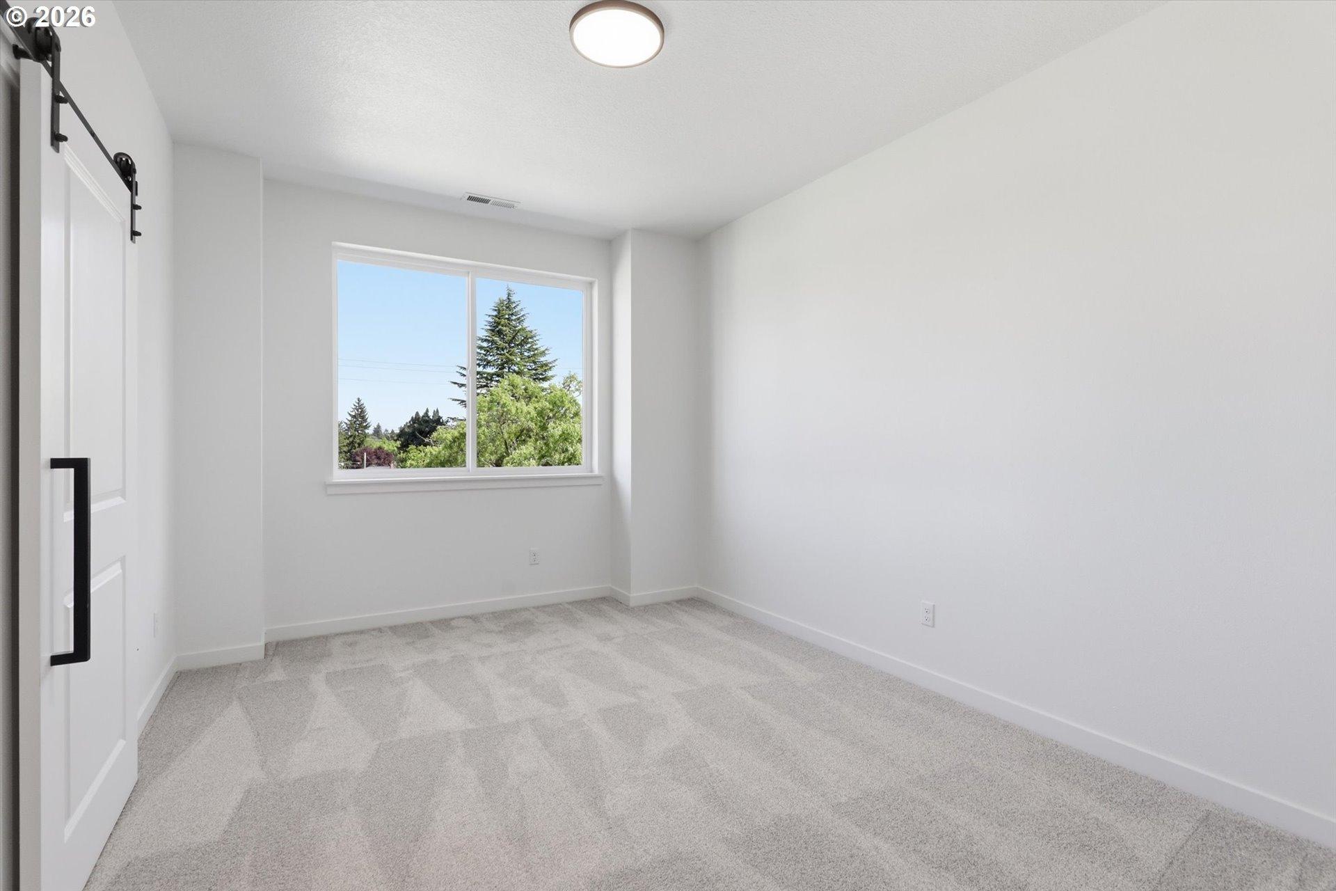 4136 Southwest 174th Avenue Aloha, OR 97078 - Photo 28 of 44 Gallery Image 28