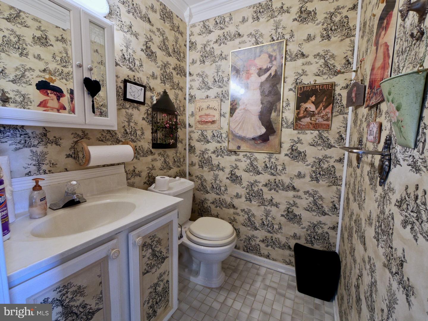 509 Ward Road Brookhaven, PA 19015 - Photo 8 of 19 Gallery Image 8