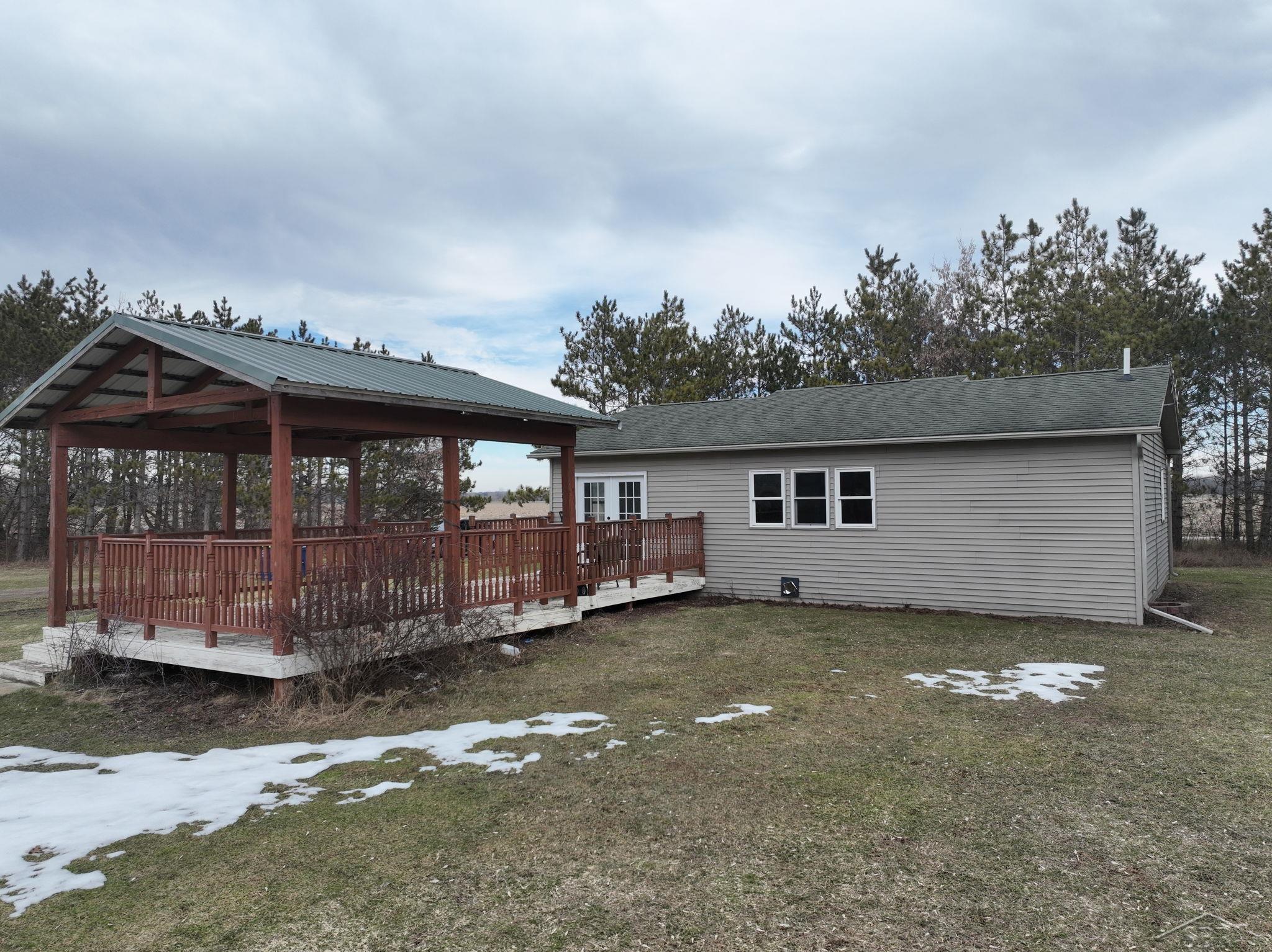 5258 South Steel Road Merrill, MI 48637 - Photo 3 of 48 50133448-6abb2d4c-106e-4963-8270-55c2c866b0f6.JPG