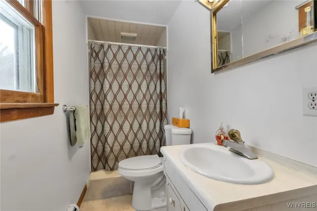 $259,900 | 34 Broadway Street, Oakfield, NY 14125