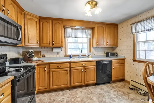 $259,900 | 34 Broadway Street, Oakfield, NY 14125