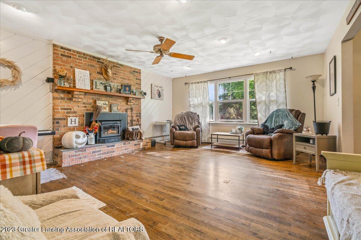 540 South Waverly Road Eaton Rapids, MI 48827 - Photo 10 of 50 10