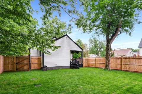 $525,000 | 321 53rd Avenue North, Nashville, TN 37209
