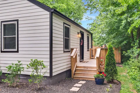 $525,000 | 321 53rd Avenue North, Nashville, TN 37209