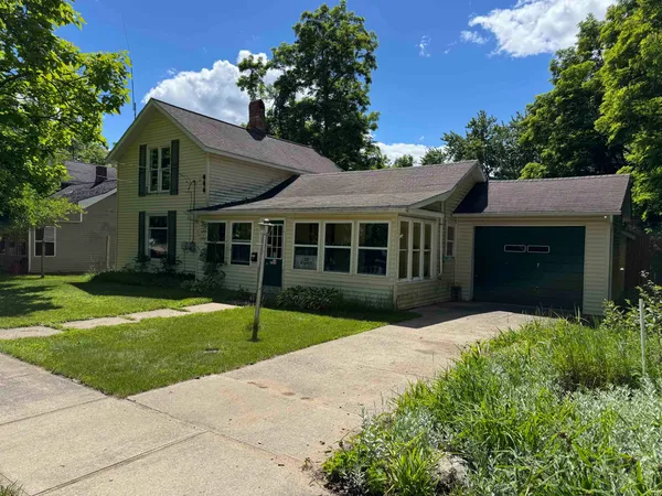 $125,000 | 225 North Hayes Street, Farwell, MI 48622
