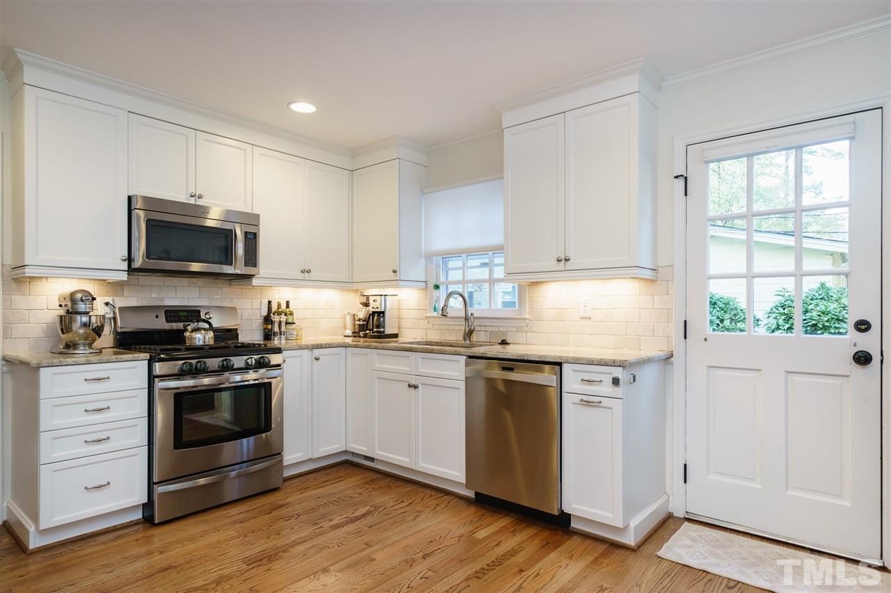 2446 Medway Drive Raleigh, NC 27608 - Photo 9 of 25 Gallery Image 9