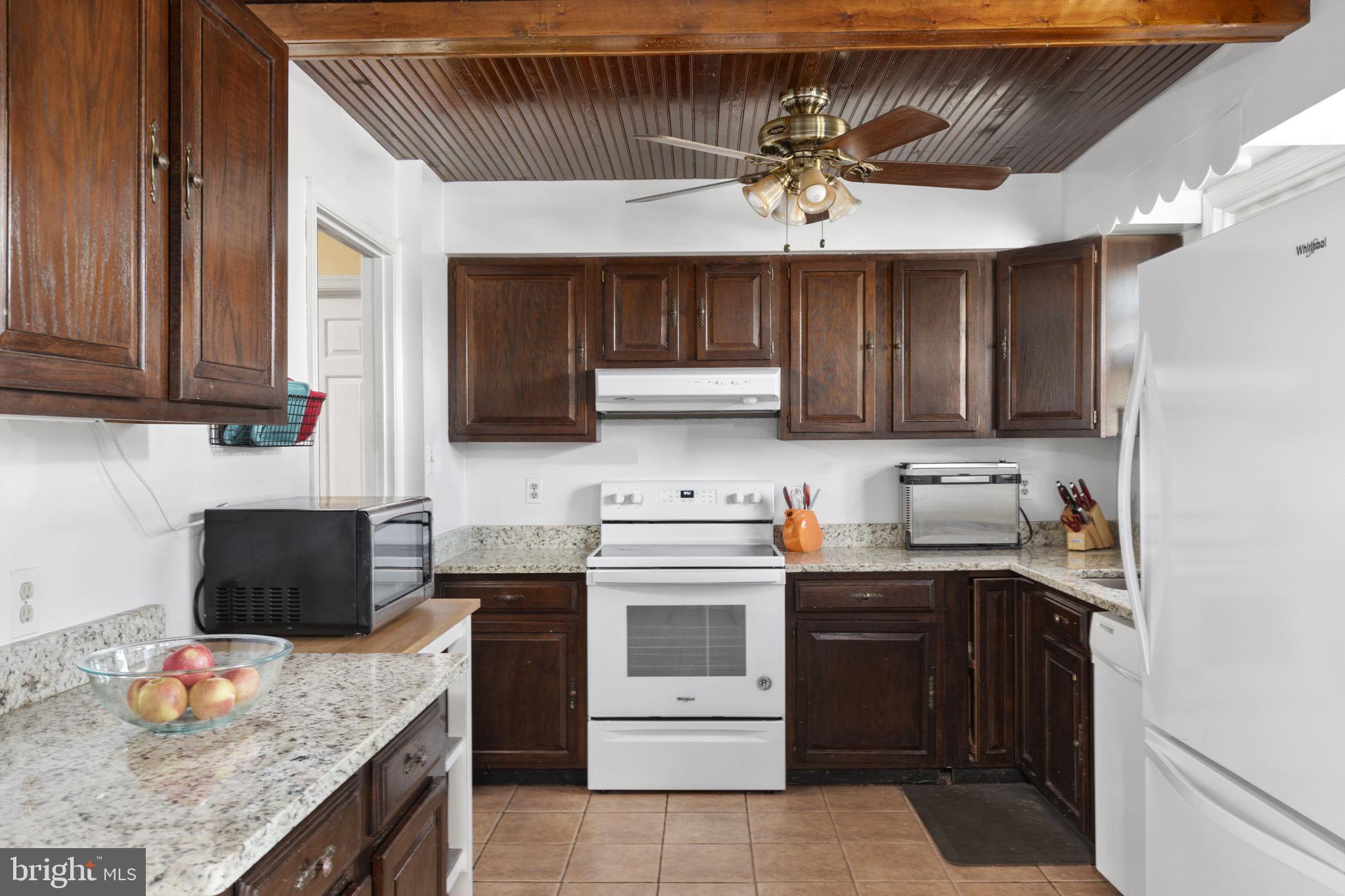 9789 Flint Rock Road Manassas, VA 20112 - Photo 9 of 44 Gallery Image 9