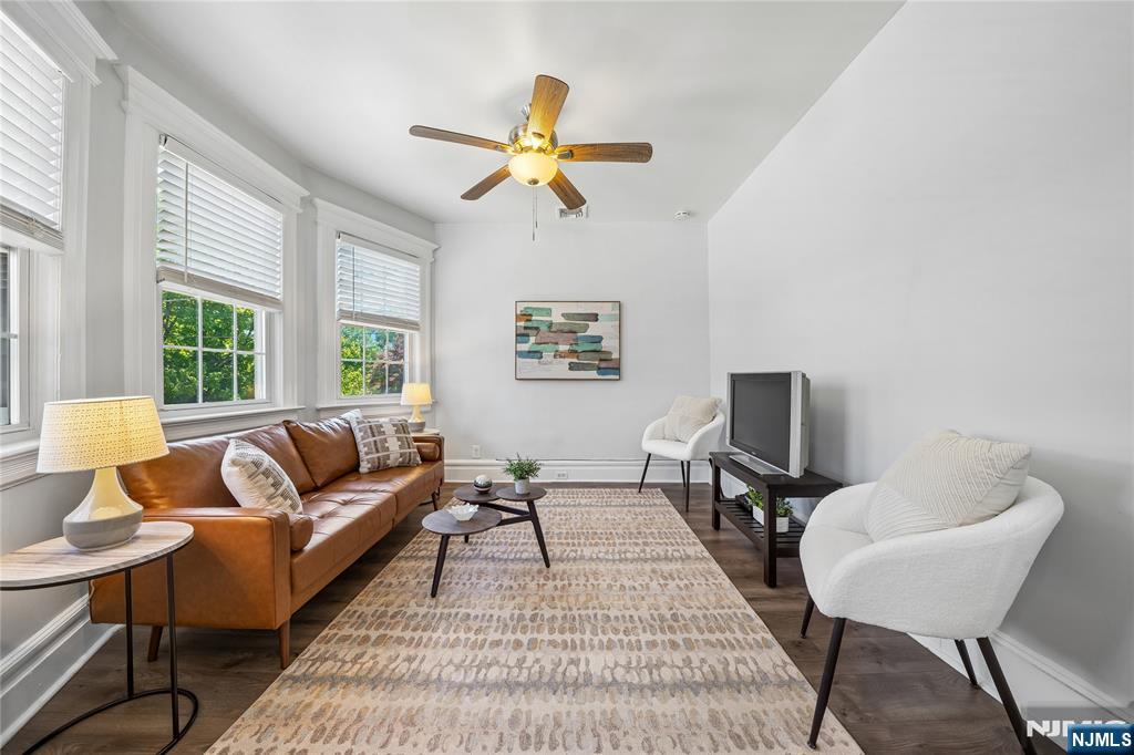 14 Grove Terrace Montclair, NJ 07042 - Photo 6 of 37