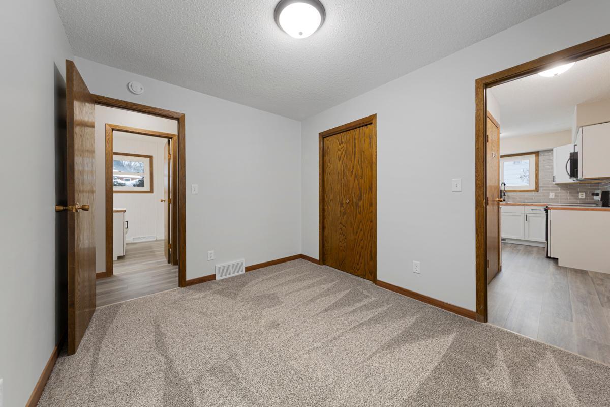 1110 Linden Street South Northfield, MN 55057 - Photo 15 of 22