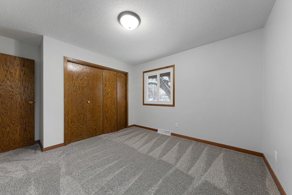 1110 Linden Street South Northfield, MN 55057 - Photo 19 of 22