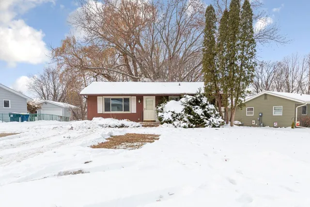 $274,900 | 1110 Linden Street South, Northfield, MN 55057