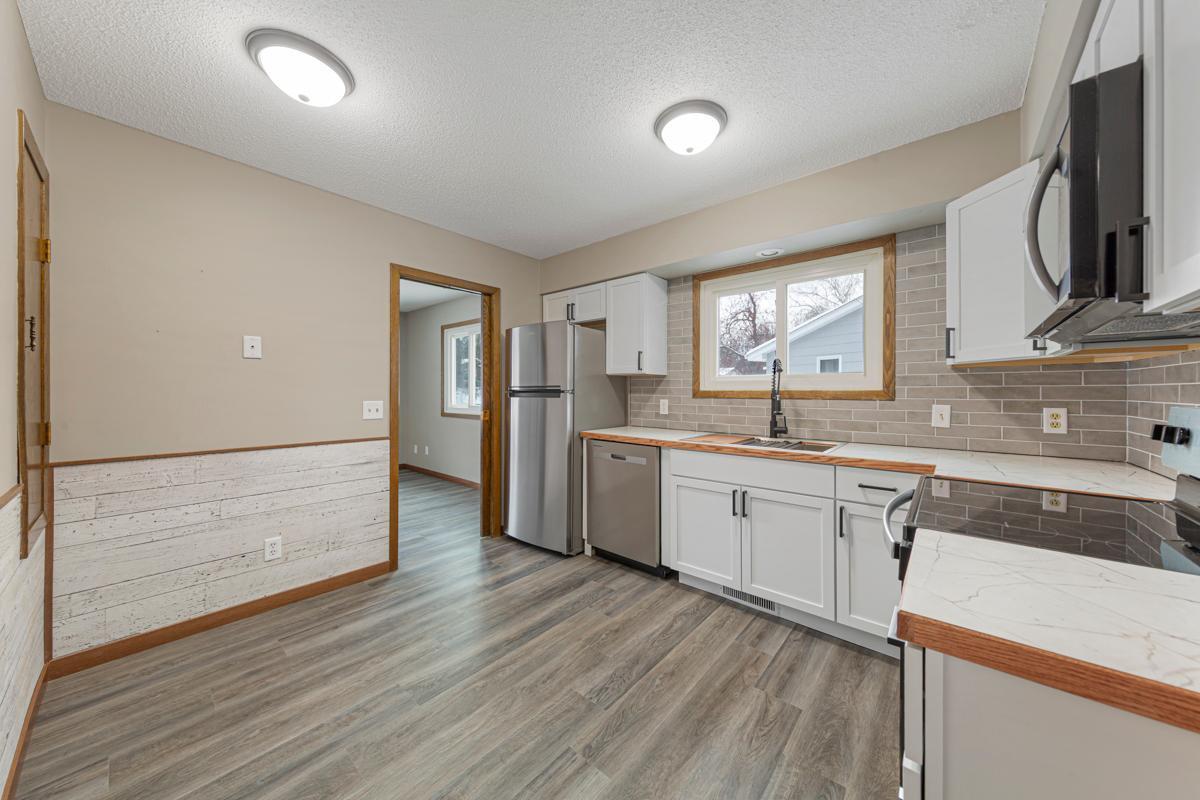 1110 Linden Street South Northfield, MN 55057 - Photo 10 of 22