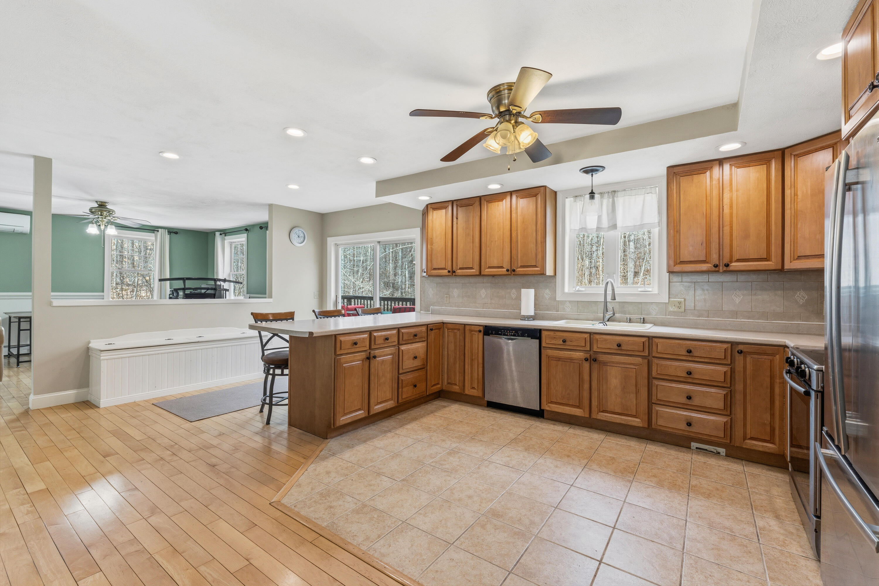 41 Arrowhead Lane Limerick, ME 04048 - Photo 20 of 93 1st Floor