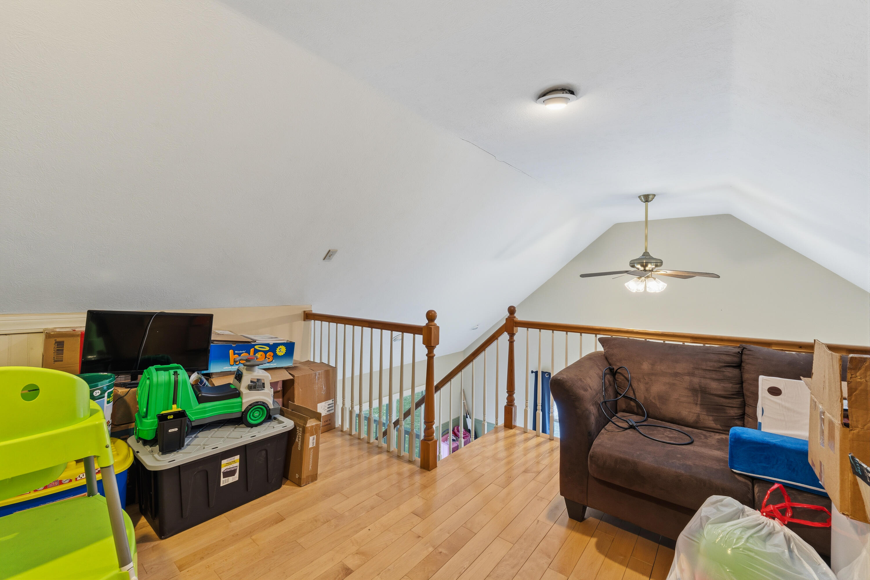 41 Arrowhead Lane Limerick, ME 04048 - Photo 39 of 93 Loft - 1st Floor