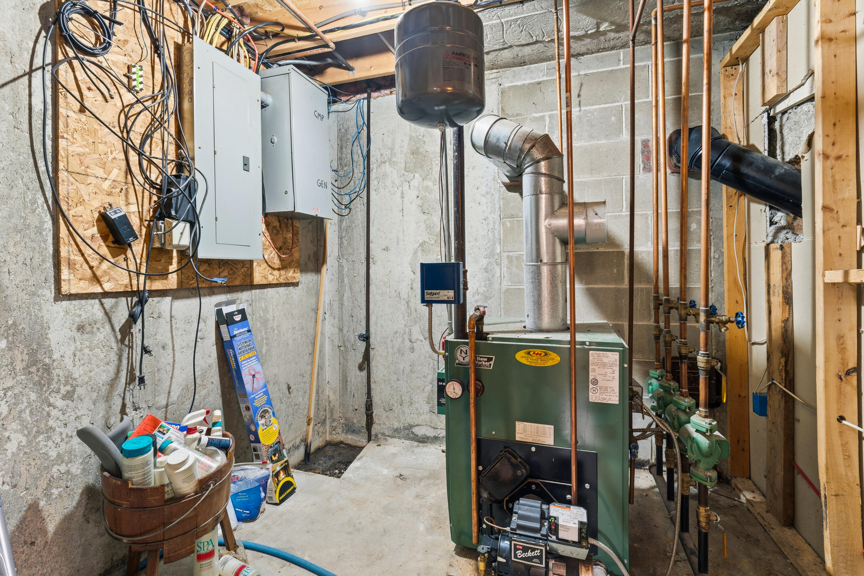 41 Arrowhead Lane Limerick, ME 04048 - Photo 89 of 93 Utility Room