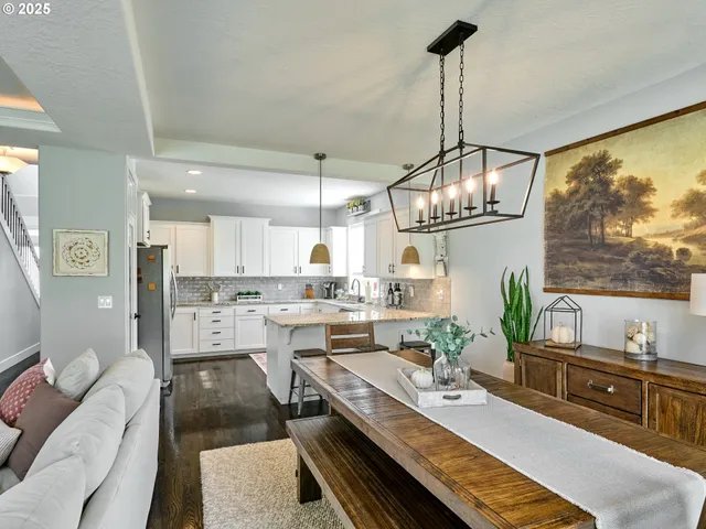 a kitchen with kitchen island granite countertop lots of counter top space