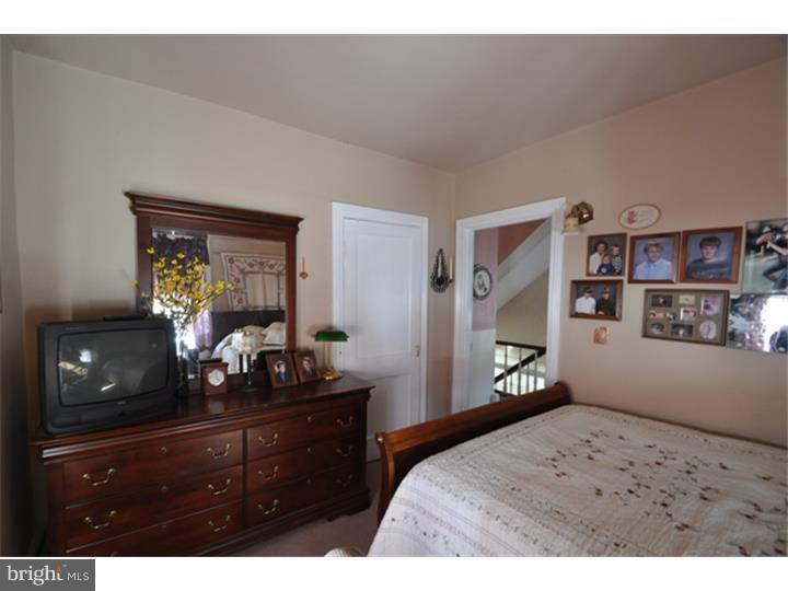 1593 Hafler Road Bethlehem, PA 18015 - Photo 14 of 22 Gallery Image 14