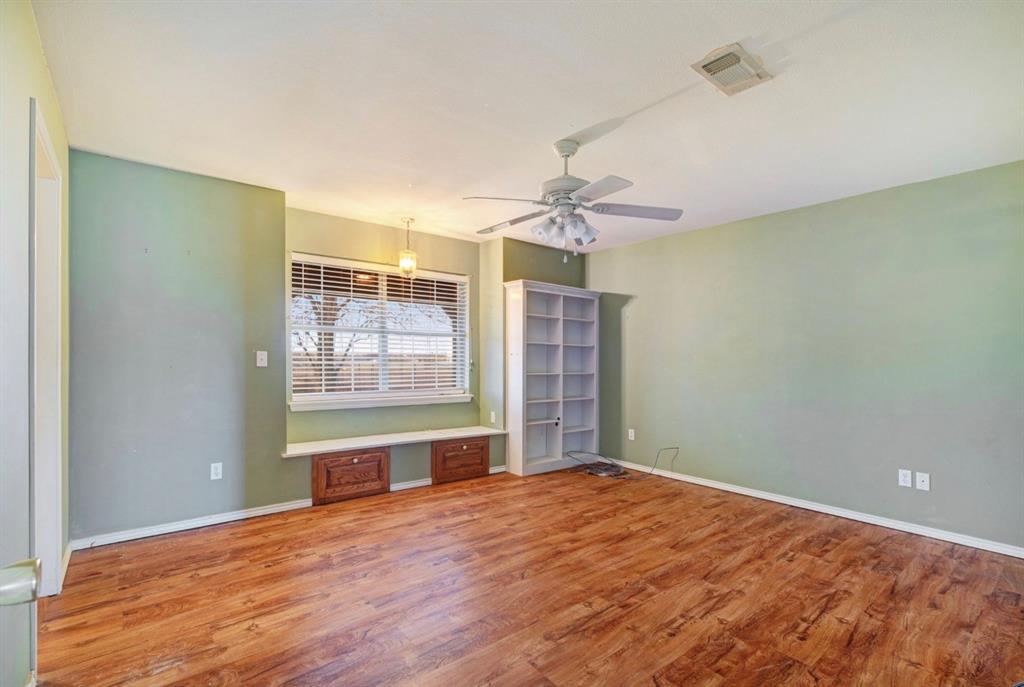 3754 County Road Paris, TX 75462 - Photo 14 of 33 a view of an empty room with a window