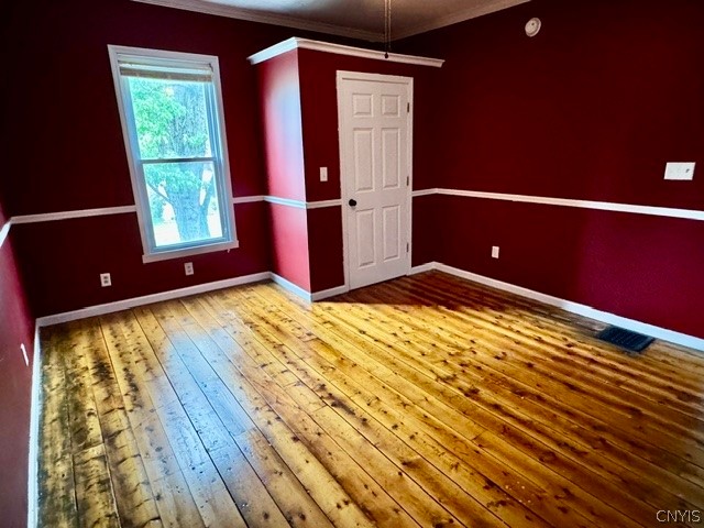 316 Washington Avenue Oneida, NY 13421 - Photo 15 of 34 2nd Bedroom - up