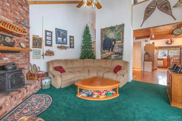 $575,000 | 43091 Bear Creek Court, Unit 43091, Big Bear Lake, CA 92315