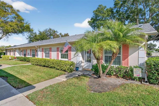 $220,000 | 1535 Nursery Road, Unit 211, Clearwater, FL 33756