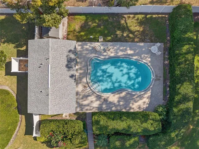 $220,000 | 1535 Nursery Road, Unit 211, Clearwater, FL 33756