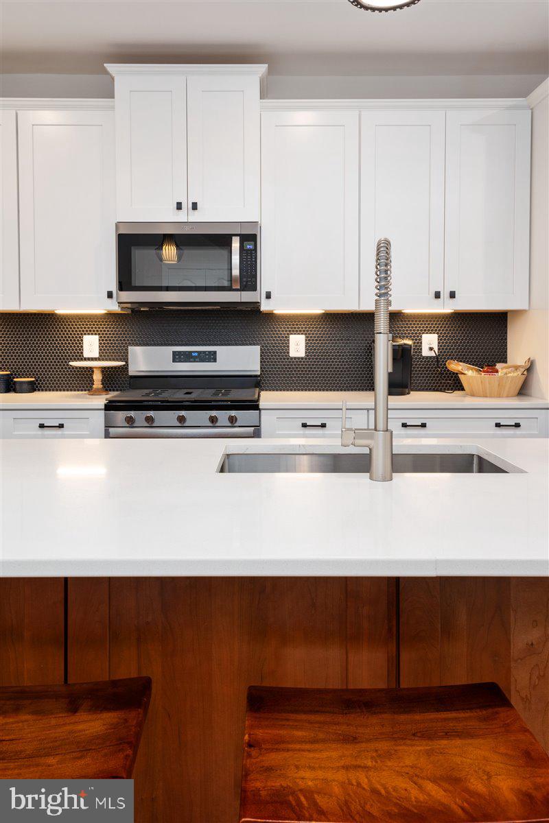 2920 Timberneck Way Hanover, MD 21076 - Photo 13 of 52 Center Island with Granite Countertops