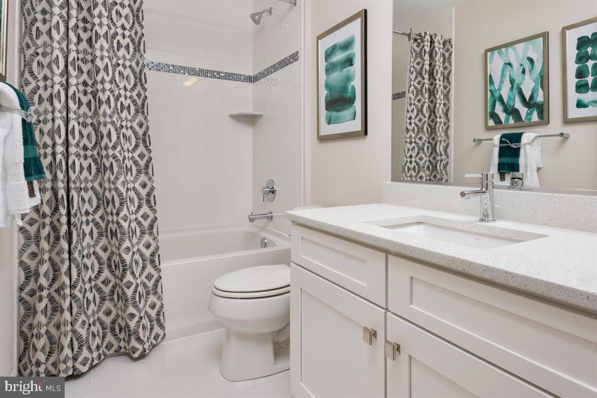 2920 Timberneck Way Hanover, MD 21076 - Photo 29 of 52 Hall Bathroom