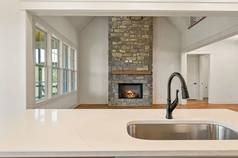 $679,900 | 617 Post Road, Rock Island, TN 38581