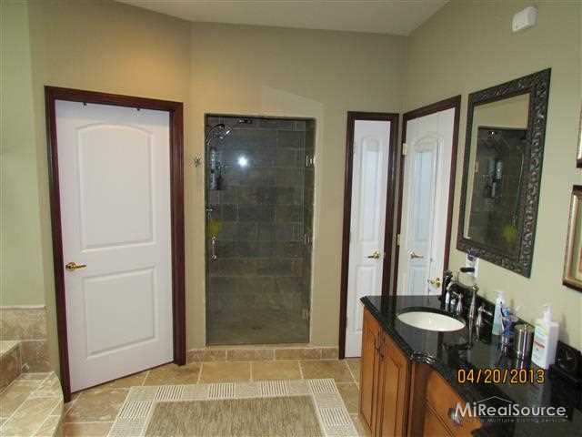 4863 Sandhill Road Almont, MI 48003 - Photo 15 of 25 31153754-14.JPG